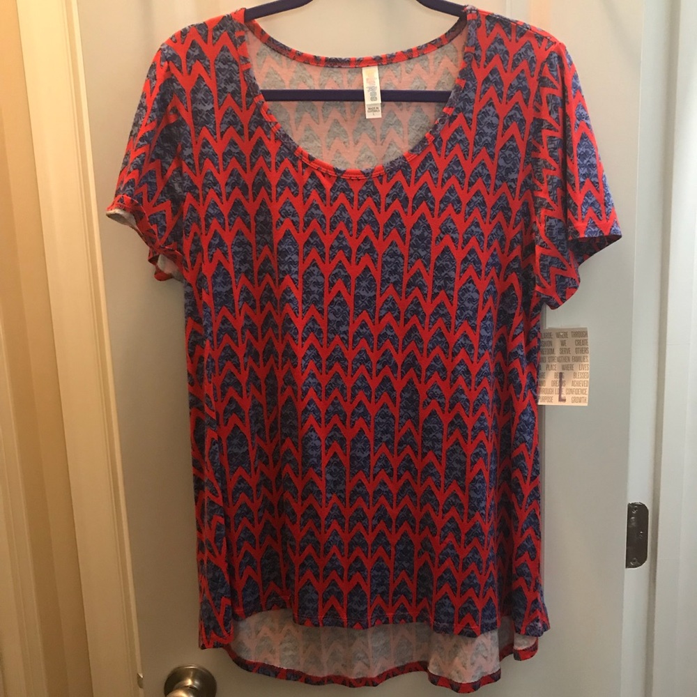 Lularoe Classic tee